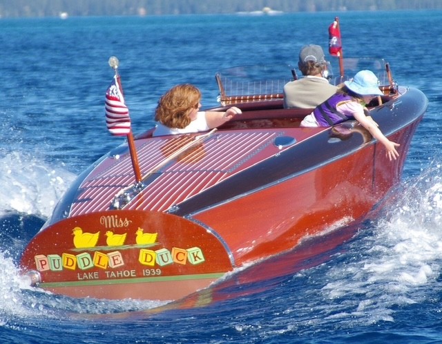 Miss Puddle Duck 1939 Chris Craft 19’ Barrel Back Deluxe Runabout