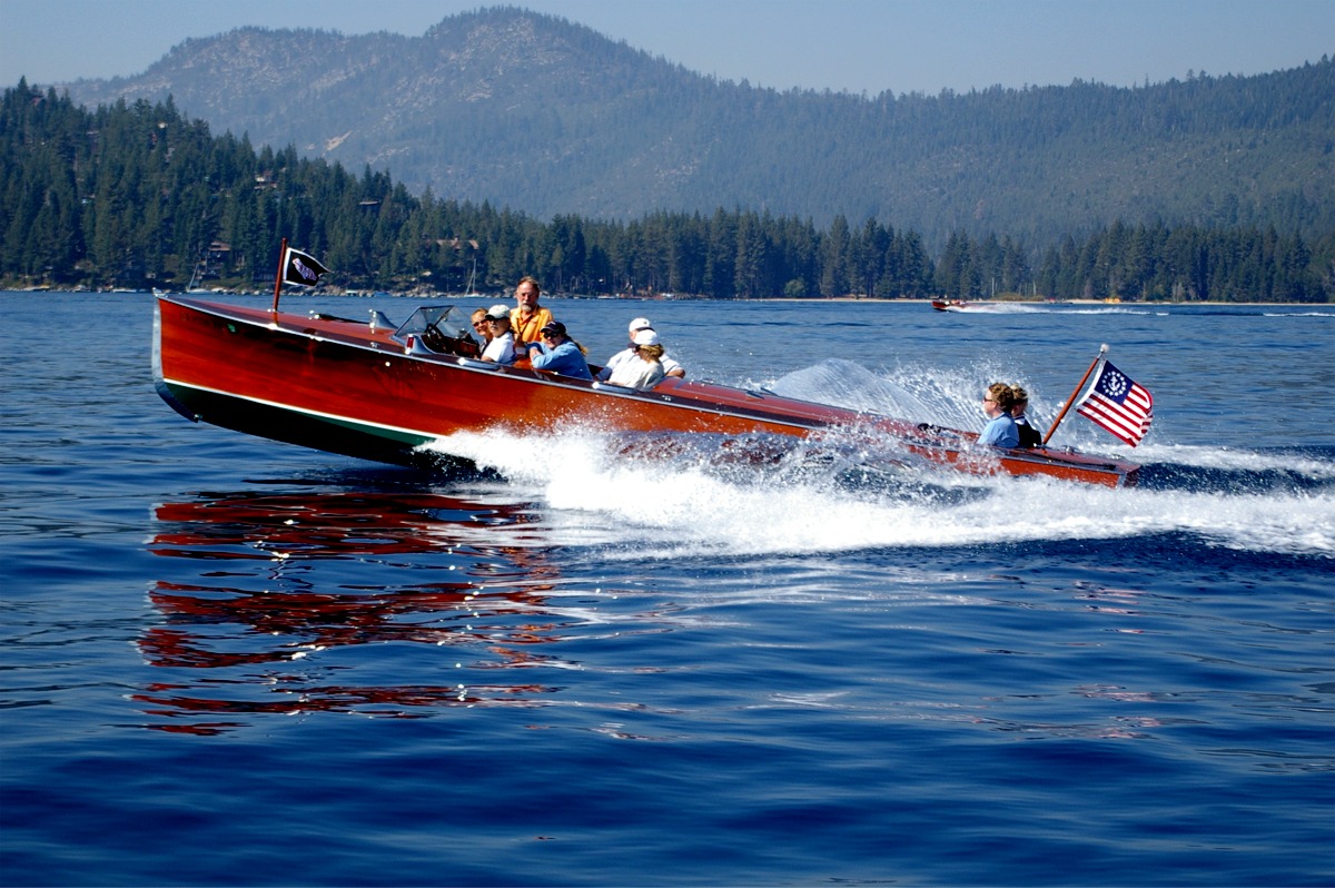 Mountain Lyon 1932 Sea Lyon 28’ Model 40 Triple Cockpit Runabout