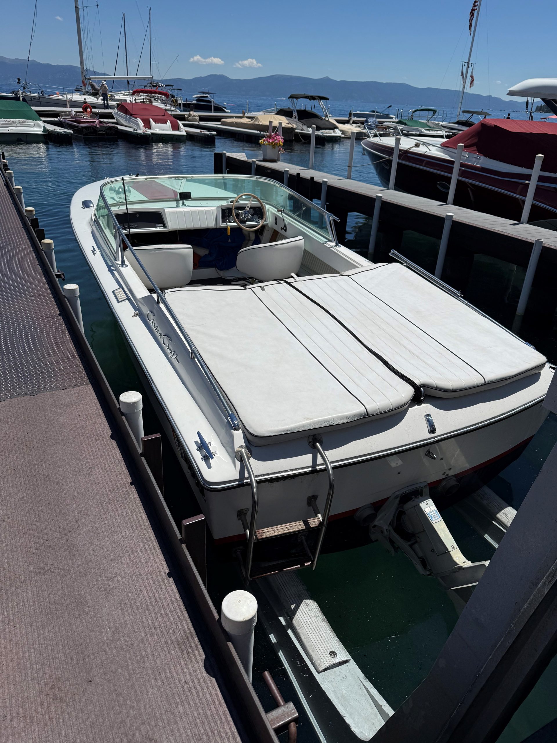 Rumble - 1974 Chris Craft 22’ 9” XK-22