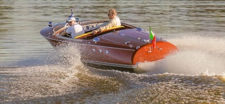 Saga 1955 Riva 20’ 6” Ariston